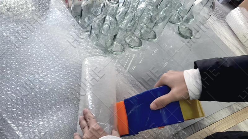 How to Pack Glass Bottles in Luggage - pack glass bottles Come imballare le bottiglie di vetro nel bagaglio - imballare le bottiglie di vetro