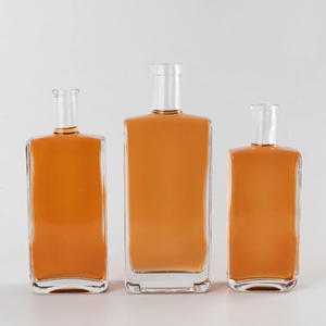 Bottiglie di vetro per liquori quadrate piatte da 375 ml, 500 ml, 700 ml