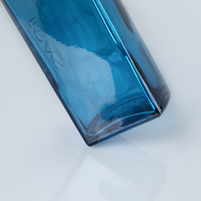 bottiglia per bevande alcoliche blu (5)