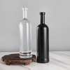 Bottiglie di vetro per liquori bianche nere alte e snelle rotonde da 750 ml