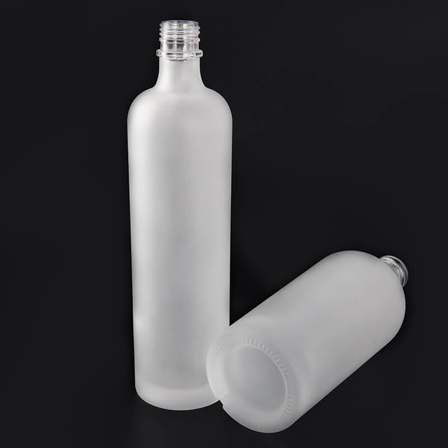 Avvitare le bottiglie di vetro di glassa di glassa di glassa di sughero