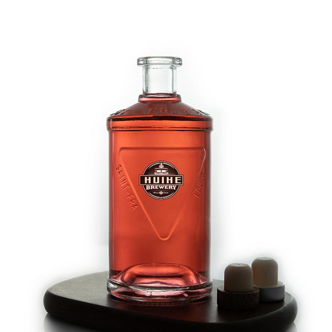 Distillerie 3 lacs bottiglia di alcol di vetro inciso