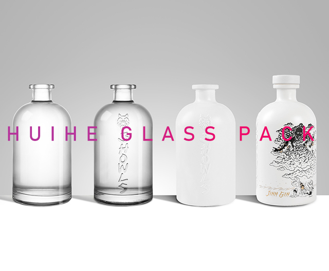 Elegante bottiglia di gin bianca con impresso (750 ml)