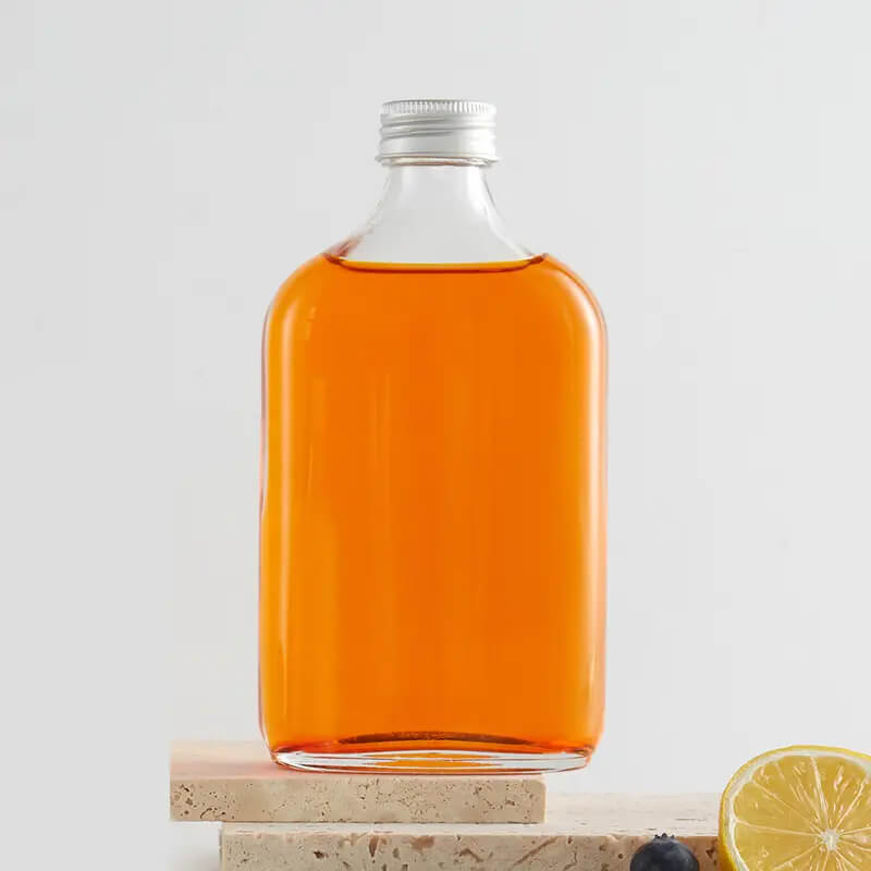 Bottiglie di liquori a boccetta piatta in vetro