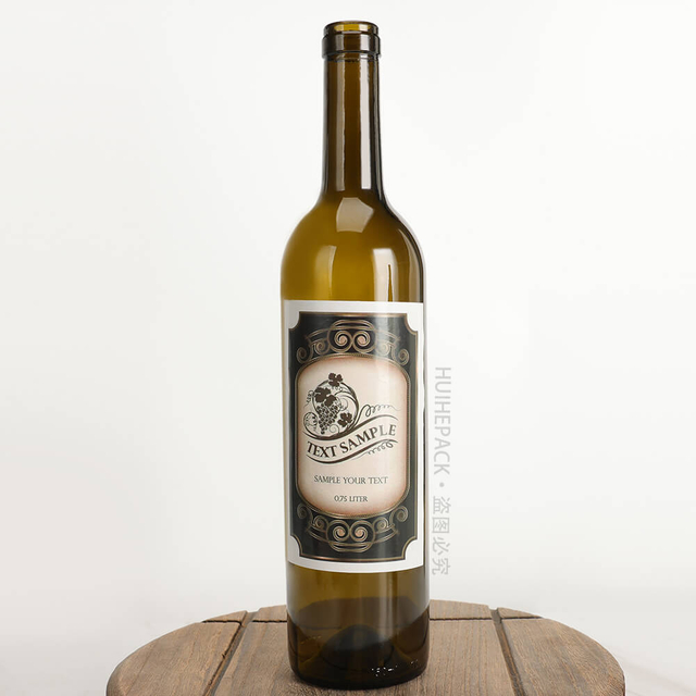 Bottiglia da vino rosso medio bordolese verde oliva a collo lungo da 75 cl