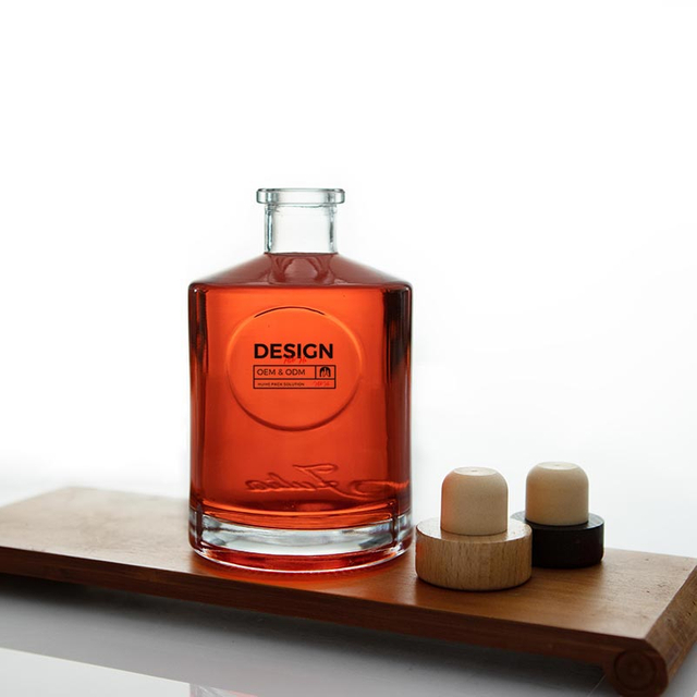 Bottiglia di tequila in vetro round da 375 ml con coperchio in sughero