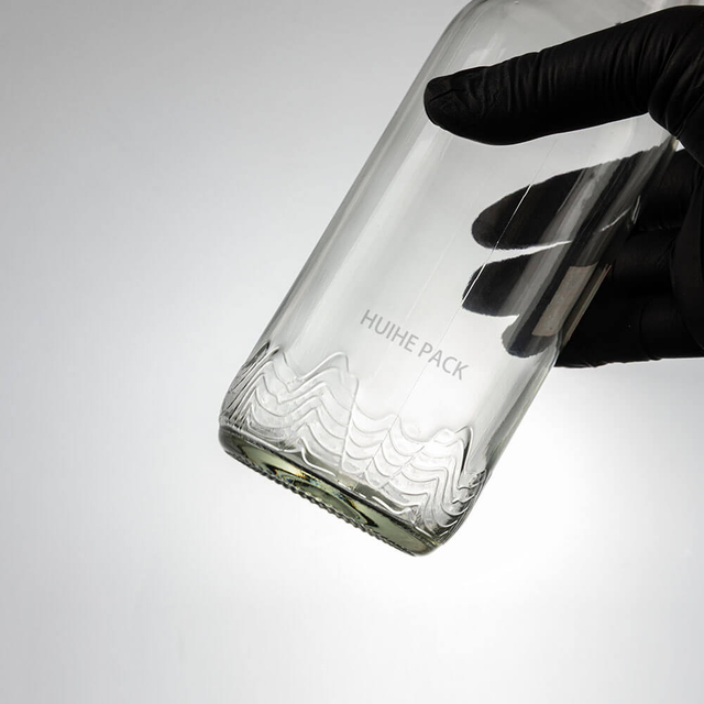 Bottiglia d'acqua in vetro testurizzato premium da 380 ml con coperchio a vite