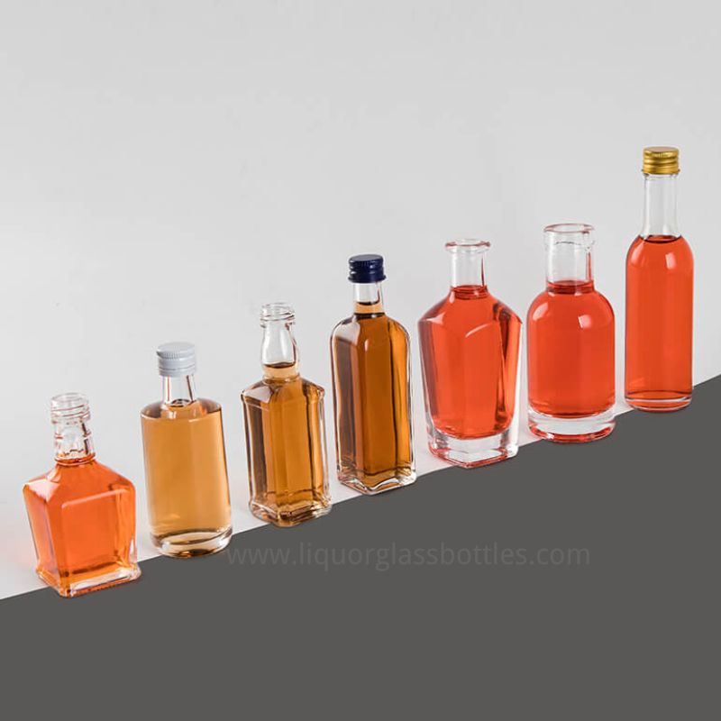 Mini bottiglia di liquore da 50 ml