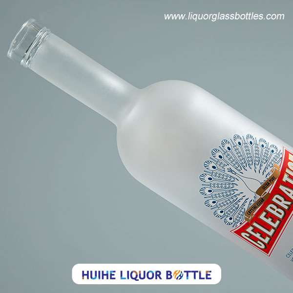 bottiglia di liquore smerigliata