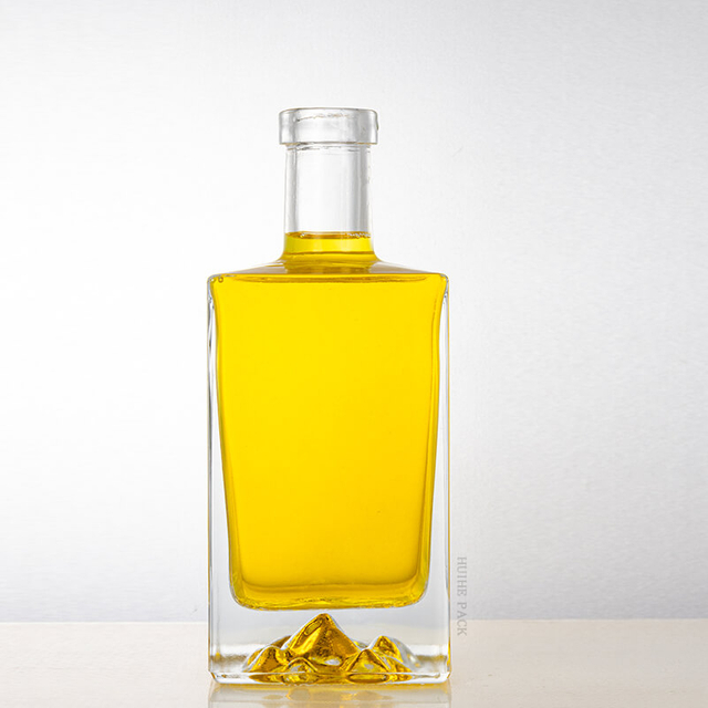 Snow Mountain Base da 500 ml di liquore in vetro quadrato