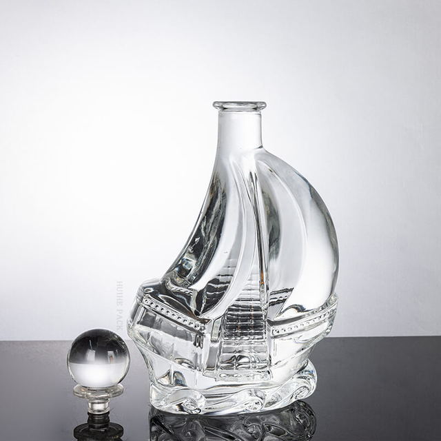 Nave a vela - forma a forma di liquore in vetro unico