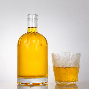 Bottiglia di liquore in vetro trasparente a spalla bulbosa da 750 ml