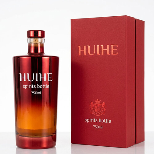 Vendo bottiglia di liquore rosso