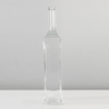 Bottiglia per alcolici in vetro allungata da 700 ml di curve eleganti