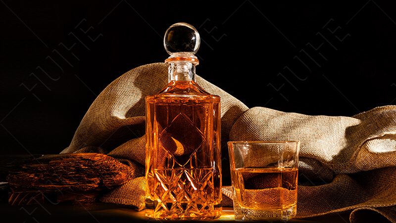 decanter per whisky in vetro da vodka vs whisky