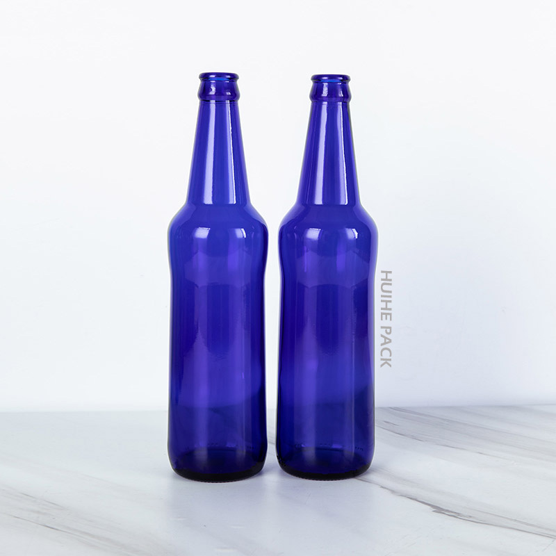 bottiglie di birra blu