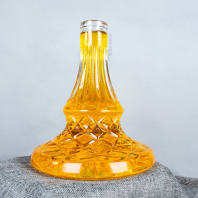 Bottiglia a liquore a fondo largo con diamante - rilievo modellato