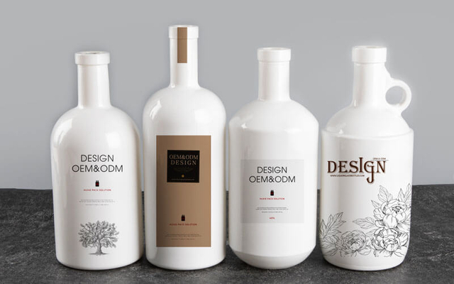 Bottiglie Di Liquore Alla Crema