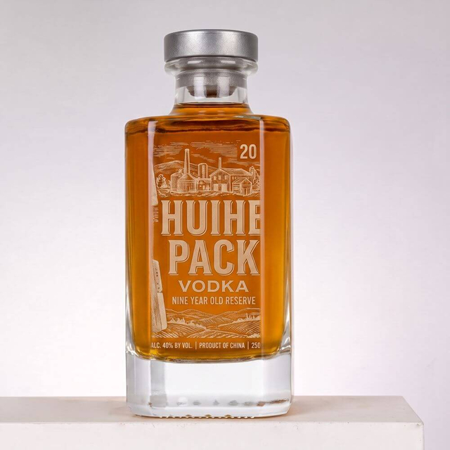 Prisma rettangolare trasparente mini liquore in vetro 250 ml