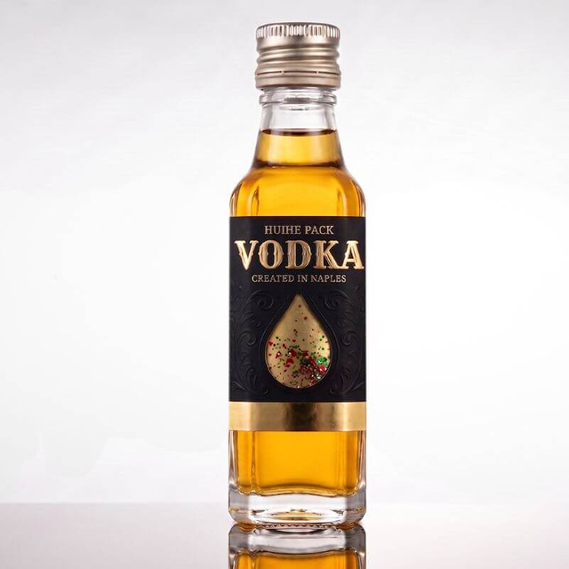 Mini bottiglia di liquore dal design moderno da 50 ml con tappo a vite sfuso