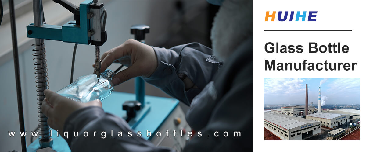 Bottiglie di vetro per liquori personalizzate HUIHE PCAK dalla Cina.jpg