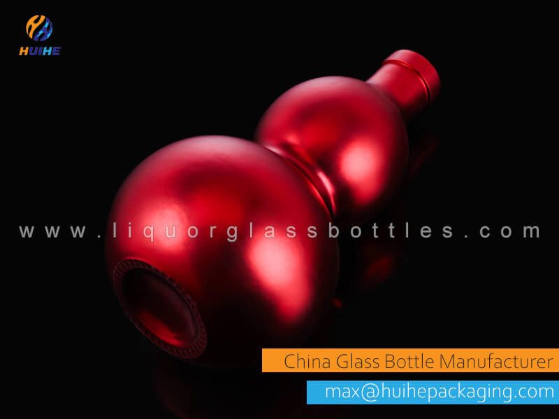 Stampo personalizzato per bottiglia di liquore in edizione limitata per la consegna timeline.jpg