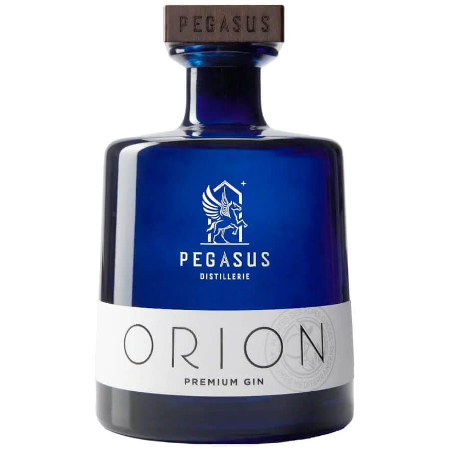Bottiglia di gin di marca (7).jpg